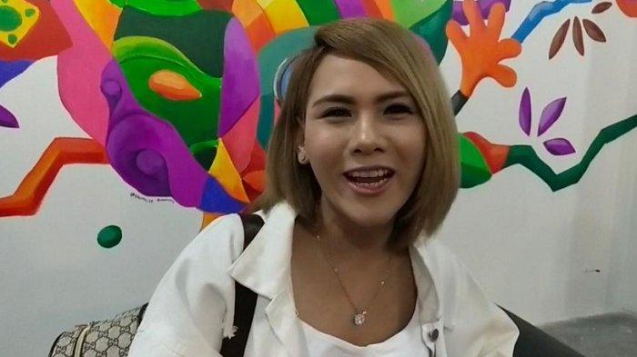 Rajin Perawatan Muka, Mantan Istri Aming Glowing dan Lebih Feminin
