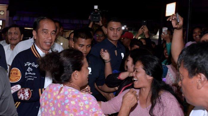 Ibu-Ibu Toba Samosir Doakan Jokowi Lanjut 2 Periode