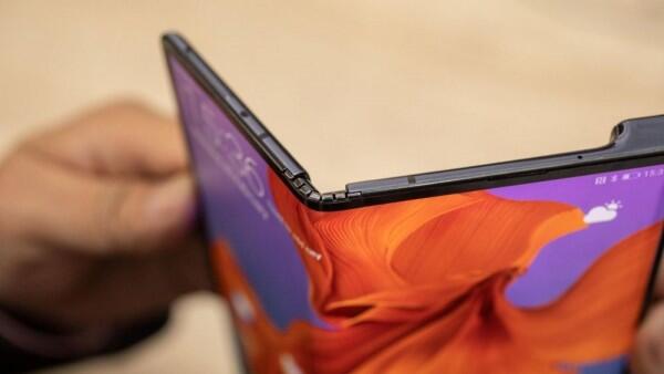 7 Gadget dan Teknologi Paling Menakjubkan yang Ditampilkan di MWC 2019