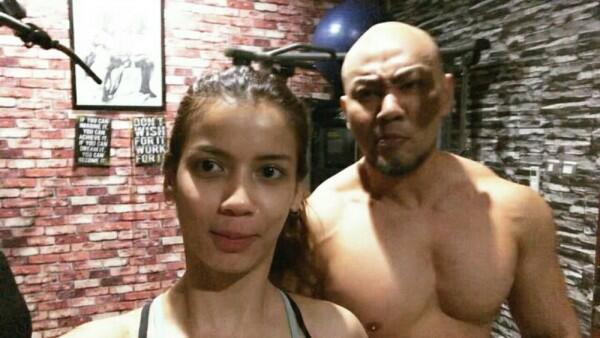 10 Gaya Pacaran Deddy Corbuzier & Sabrina Chairunnisa, So Sweet Deh!