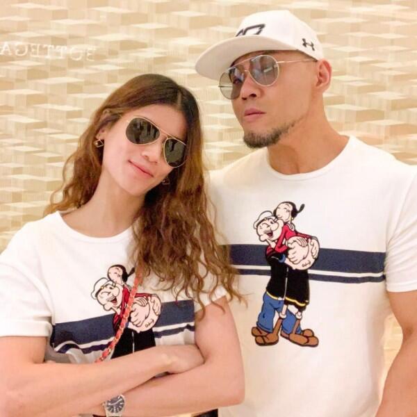 10 Gaya Pacaran Deddy Corbuzier & Sabrina Chairunnisa, So Sweet Deh!