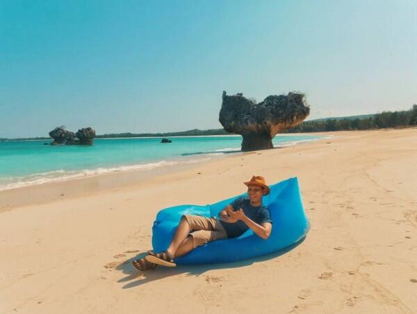 Eksotis Banget, Ini 9 Potret Pantai Oesasole di Pulau Rote