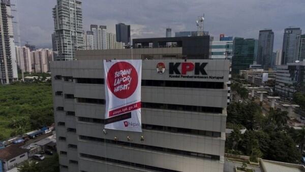 KPK Tangkap Lima Orang dari OTT di Jatim