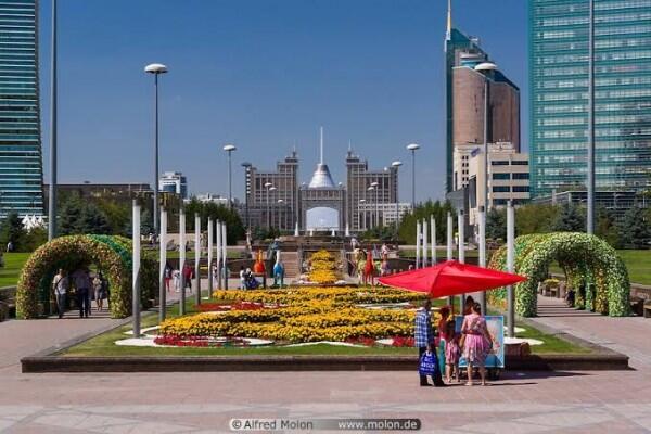 Kota Futuristik, Ini 10 Hal Menarik yang Dapat Kamu Lakukan di Astana