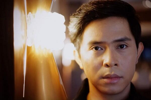 Makin Dewasa & Menawan, 12 Potret Cakra Khan yang Bikin Deg-degan!