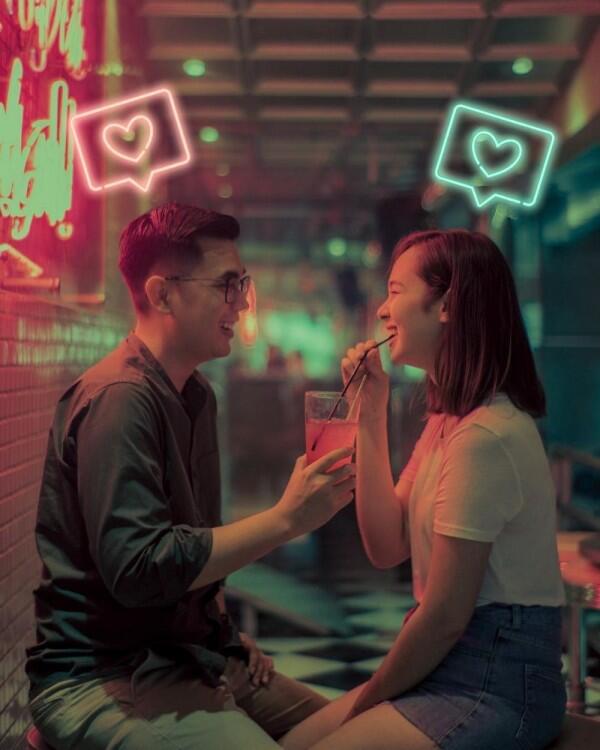 Move On, 10 Potret Romantis Pamela Bowie dan Pacar Barunya