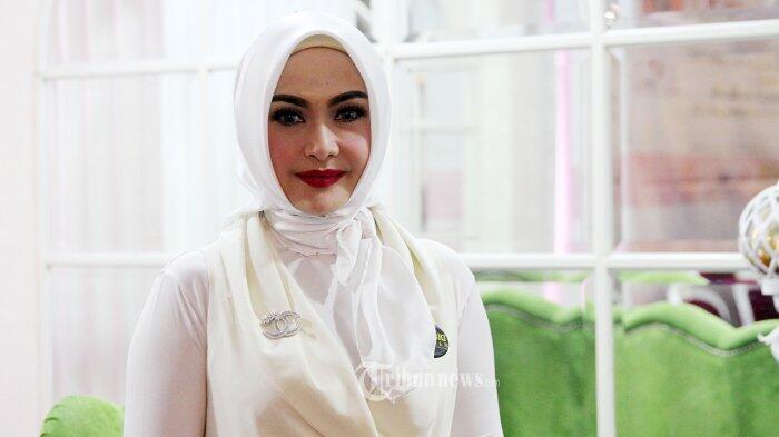 Janji Eddies Adelia saat Sang Ayah Tercinta Meninggal Dunia