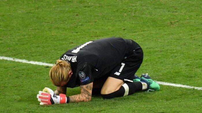 Tak Hanya di Liverpool, Nasib Apes Mengikuti Loris Karius Sampai ke Turki