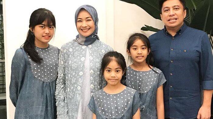 Alya Rohali Izinkan Anak untuk Pakai Gadget, Tapi Ada Syaratnya Loh