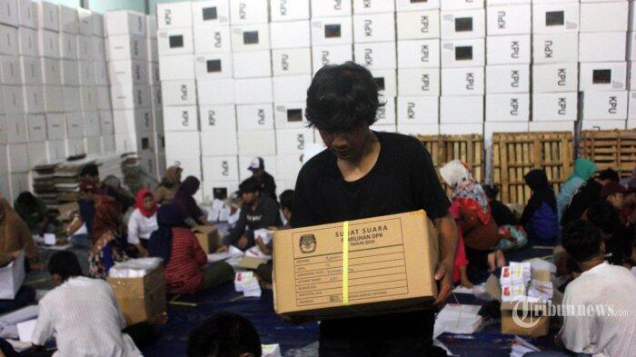 682.937 Surat Suara DPD Telah Tiba di Gudang KPU Sukoharjo