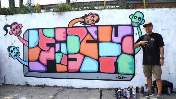 10 Potret Wendi Cagur Menekuni Hobi Grafiti, Bukti Seniman Sejati!
