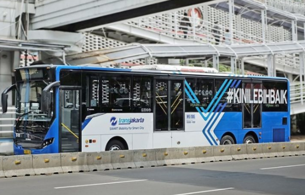 Melakukan Penusukan di Halte TransJakarta, Pria Ini Jadi Tersangka