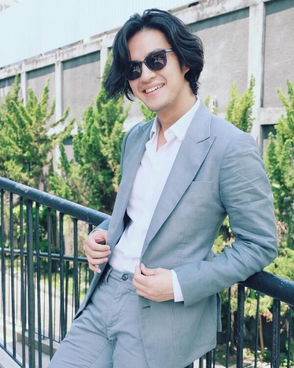 Mantan Anak Boyband, 15 Penampilan Morgan Oey dalam Berbagai Gaya