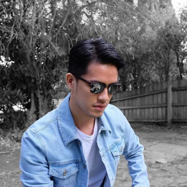 Mantan Anak Boyband, 15 Penampilan Morgan Oey dalam Berbagai Gaya