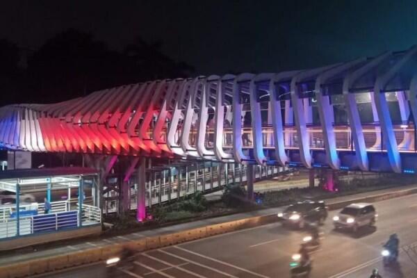 Turut Berduka, Pemprov DKI Tampilkan Bendera Selandia Baru di JPO GBK
