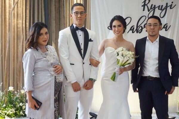 11 Momen Bahagia Ryuji Utomo & Shabrina Sejak Lamaran hingga Menikah