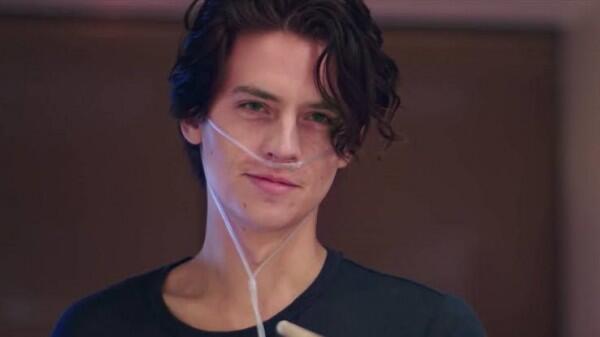 Janjikan Cerita Mengharukan, Inilah 5 Fakta Film Five Feet Apart