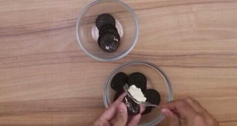 Mudah! Ini Resep dan Cara Membuat Oreo Cheese Cake Kukus