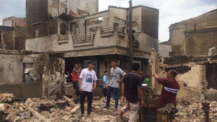 Supriyatna Bersyukur Istri dan Anaknya Selamat dari Kebakaran di Tamansari