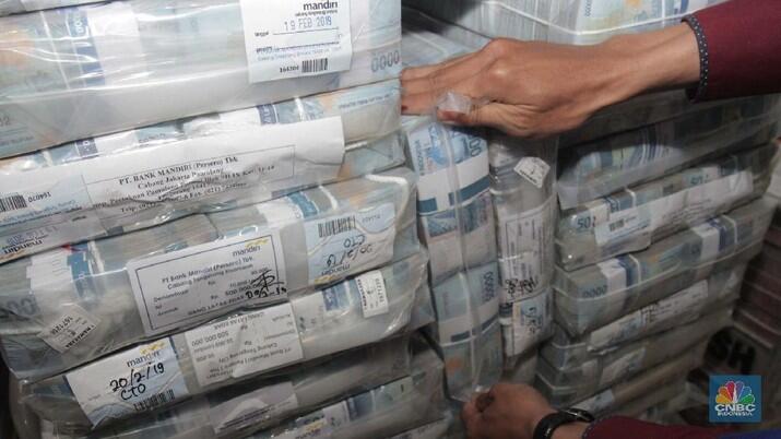 Dolar Lesu Tunggu Rapat The Fed, Rupiah (Masih) Terbaik Asia