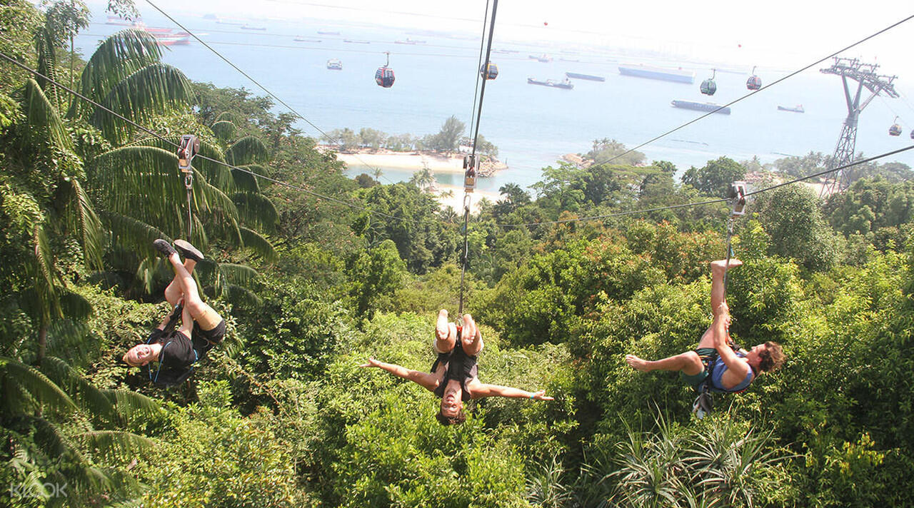 Saatnya Impian Jadi Nyata: Megazip Adventure Park Singapore, Gokil Abis!