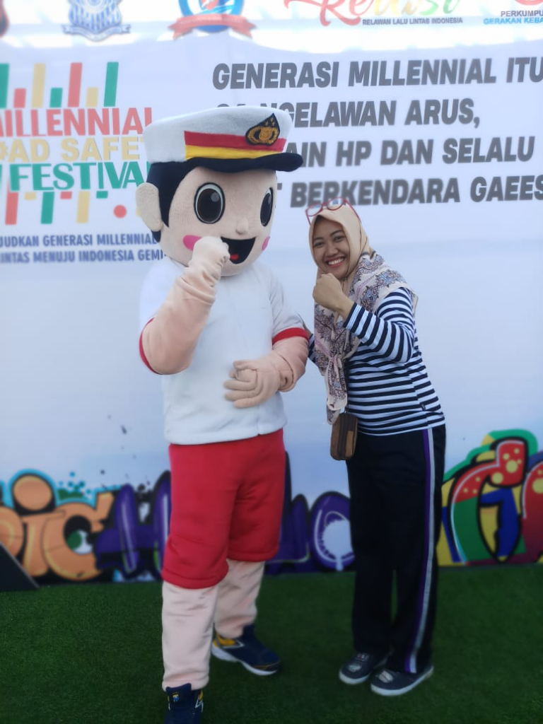 Report SURAMADU ROAD SAFETY FESTIVAL keren banget cuy