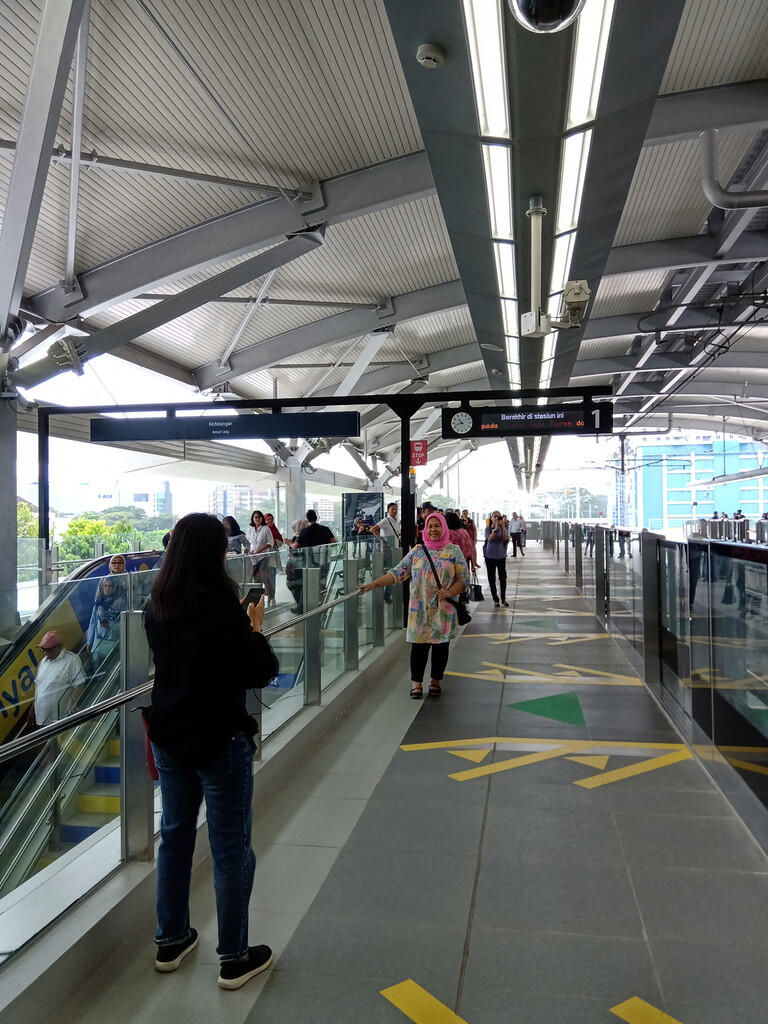 MRT Jakarta Sudah Diuji Coba, ke Depannya Aku Berharap....