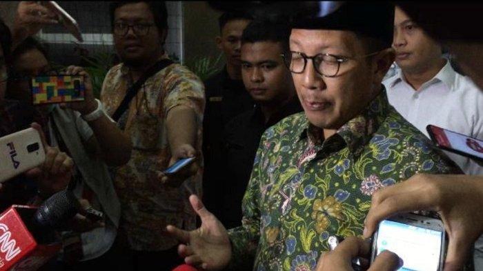 Breakingnews: KPK Sita Uang dari Ruang Menteri Agama