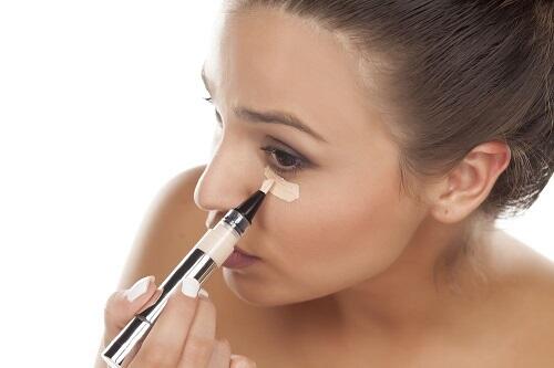 Touch Up Berujung Cakey? Lakukan Tips Ini Sis!