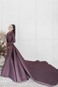 Gaun dengan Train Sebagai Inspirasi Pernikahan Sista!