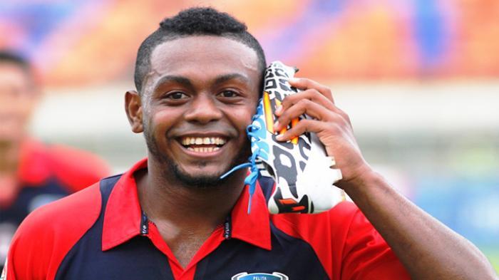 Bursa Transfer Liga 1 - Pemain Trial Madura United Tanda Tangan Kontrak