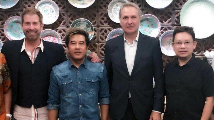 Sutradara Bambang Drias Temui Duta Besar Belanda untuk Indonesia