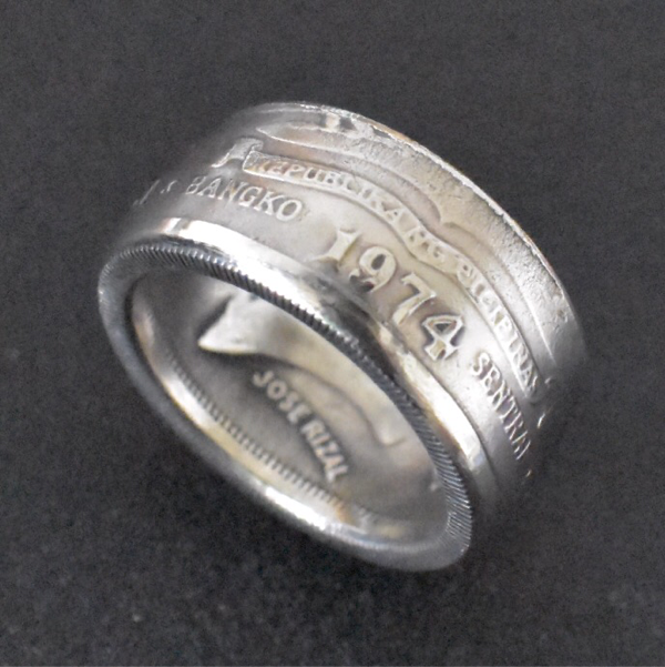 Mengenal uniknya cincin koin