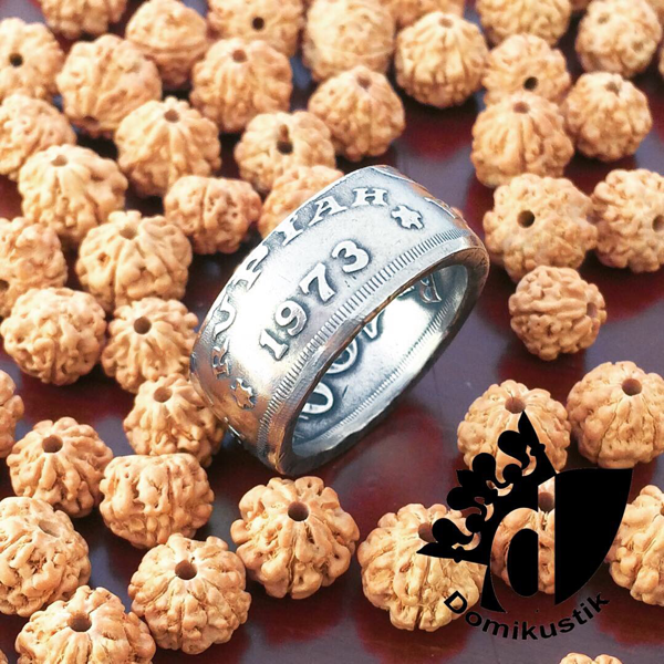 Mengenal uniknya cincin koin