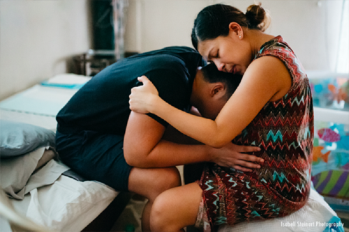 Kehadiran Suami Saat Istri Melahirkan Sangat Berarti Loh!
