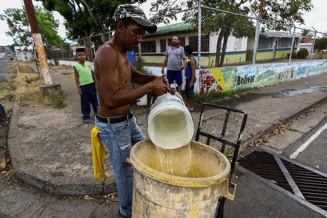 Venezuela Dahulu Negara Kaya Sekarang Krisis Air Bersih