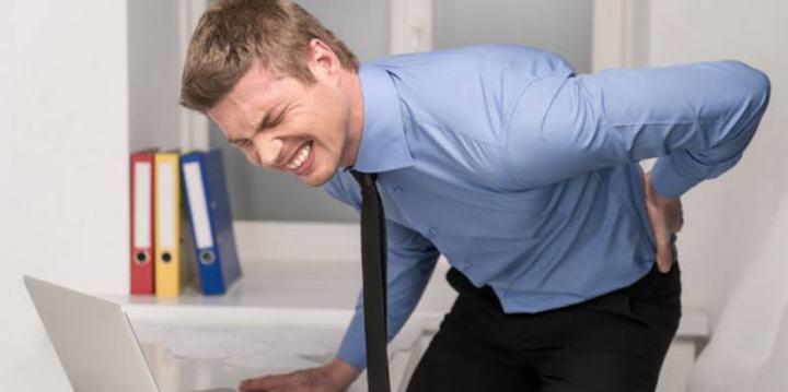 5 Alasan Kenapa Keringat Muncul Saat Tidur Malam Hari