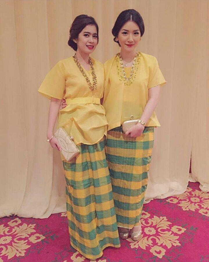 7 Ide Seragam Bridesmaid yang Bisa Kamu Contek, Mulai dari Kebaya Sampai Dress!