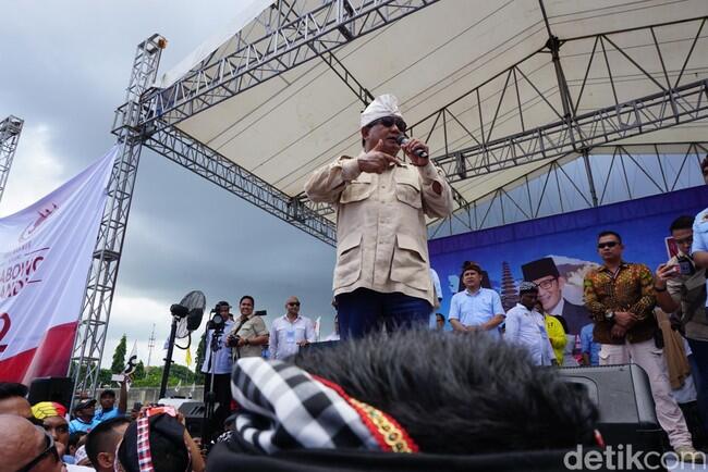 Prabowo: Kalau Difitnah, Kita Joget Saja!

