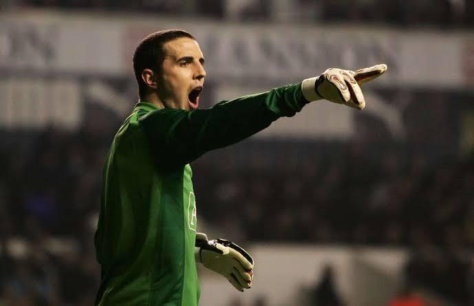 5 Pesepakbola Terkenal Yang Pernah Jadi Kiper Dadakan, Nomor 4 Dari Indonesia Gan
