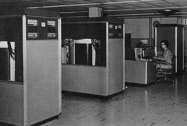 Harddisk Pertama di Dunia Pada Tahun 1956, Berat Mencapai 1 Ton Kapasitas Hanya 5 MB