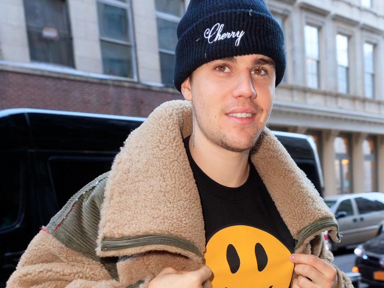 Gara-gara “Security Tag” di Sneakers-nya, Justin Bieber Diintrogasi Polisi