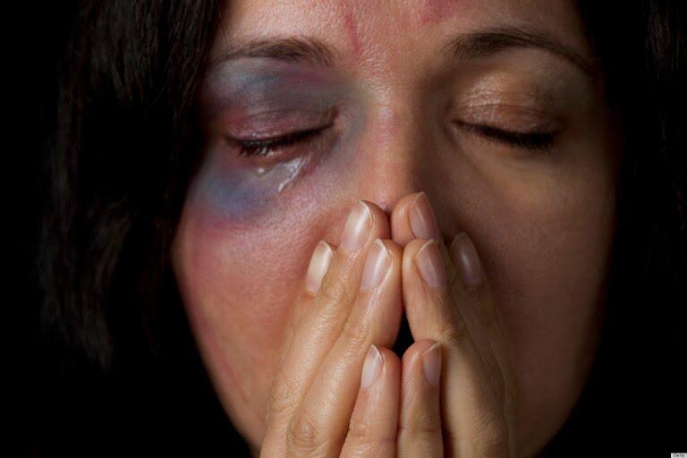 &quot;STOP KEKERASAN PADA WANITA&quot; : BUKAN MASALAH PERSONAL TAPI MASALAH KITA SEMUA
