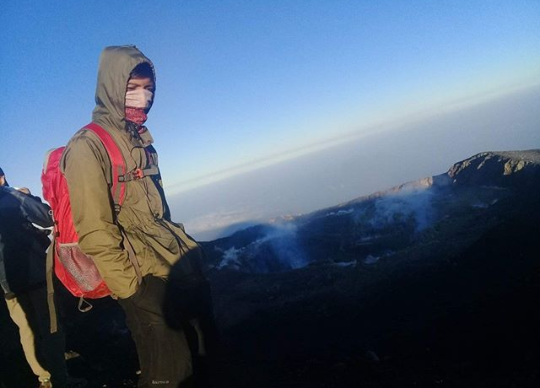 Cerita Mistis Saat Mendaki Gunung Slamet