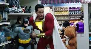 Film Superhero yang unik ”SHAZAM”
