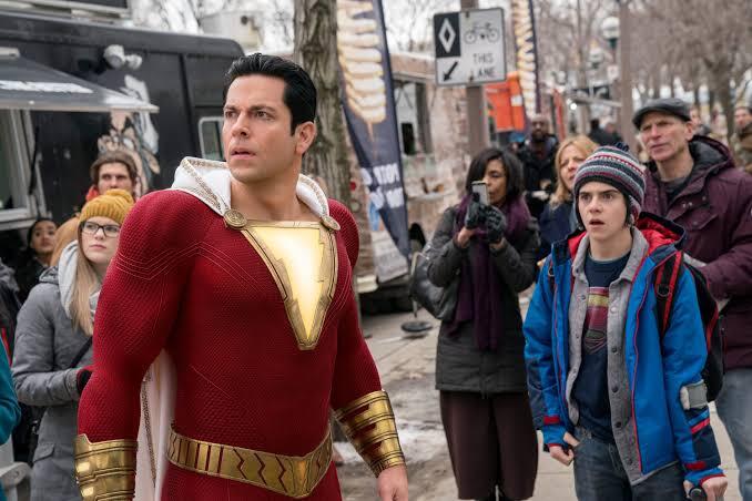 Film Superhero yang unik ”SHAZAM”