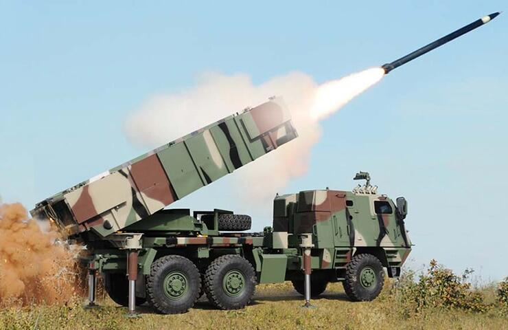 Menengok Roket MLRS Astros TNI AD, Sekali Tembak Wilayah 1 Hektar Hancur