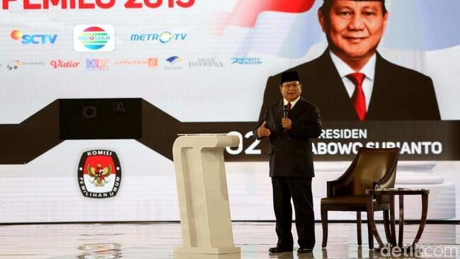 Prabowo ke Jokowi soal Pertahanan: Yang Briefing Bapak Aduh, Aduh, Aduh