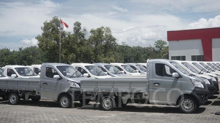 Esemka Jenis Pikap Parkir di Halaman Pabrik, Kapan Diluncurkan?