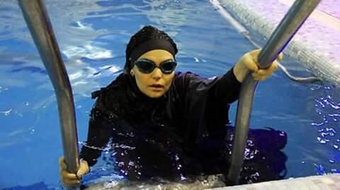 Kisah Dibalik Sukses Asghari, Perenang Berjilbab Pecah Rekor Tercepat Dunia